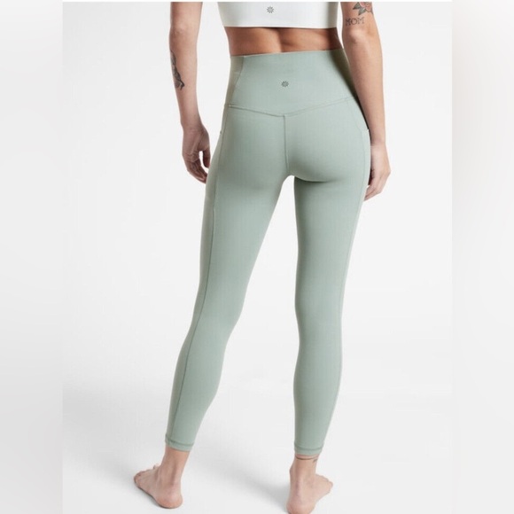 NWOT Athleta Sage Green Leggings - Picture 3 of 13
